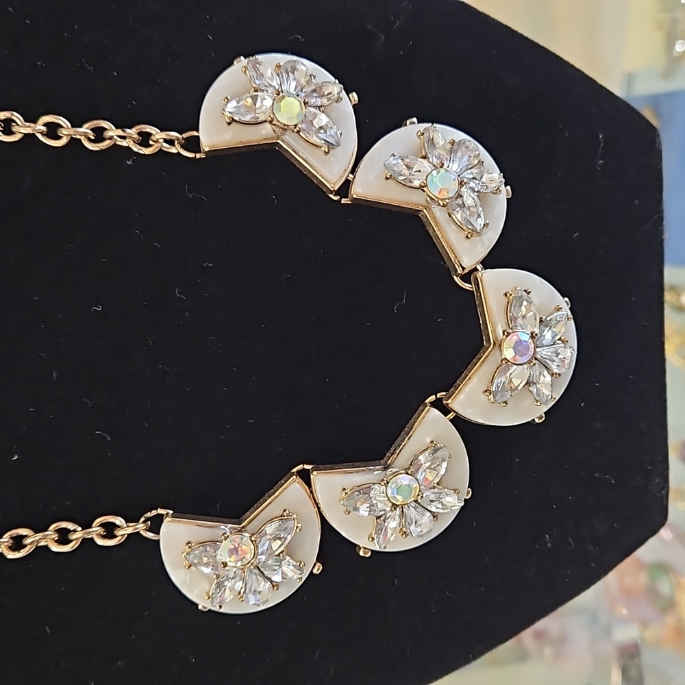 Necklace set - Picture 4 of 5